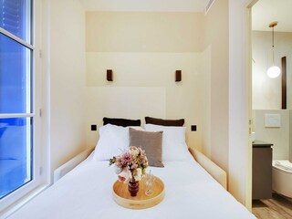 Apartment Paris  8