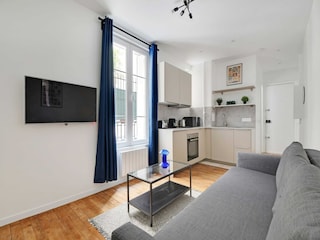 Apartment Paris  5