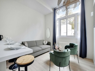 Apartment Paris  8