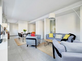 Apartment Paris  8