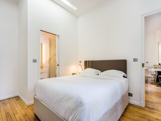 Apartment Paris  4