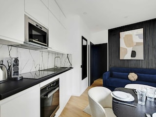 Apartment Paris  8