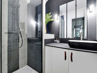 Apartment Paris  5