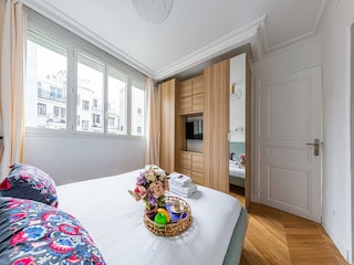 Apartment Paris  3