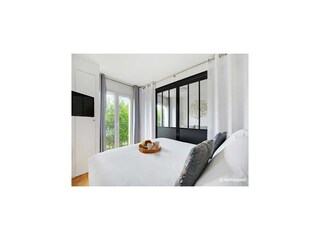 Apartment Paris  9
