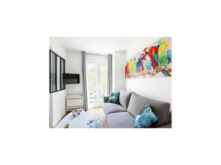 Apartment Paris  8