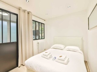 Apartment Paris  3