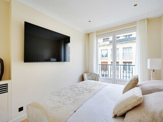 Apartment Paris  16