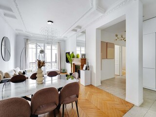 Apartment Paris  8