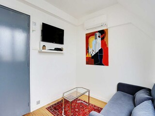 Apartment Paris  8