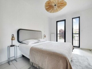 Apartment Paris  8