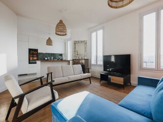 Apartment Paris  8