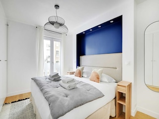 Apartment Paris  8