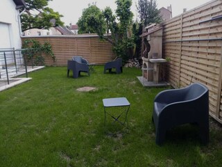 Apartment Fresnes Outdoor Recording 2