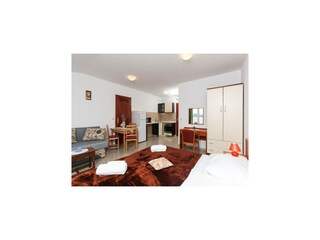 Apartment Suđurađ Features 10