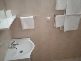 Apartment Suđurađ Features 12