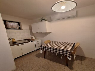 Appartement Drace Buitenaudio-opname 12