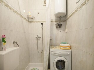 Apartment Splitska Features 12