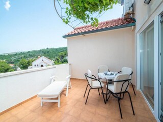 Apartment Postira  13