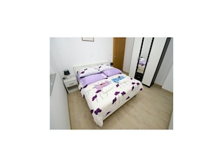 Apartment Potomje Ausstattung 20