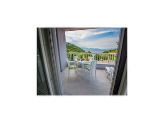 Apartment Potomje Außenaufnahme 4