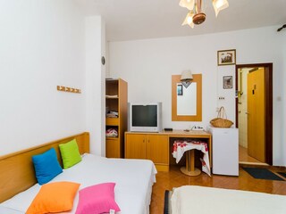 Apartment Molunat  9