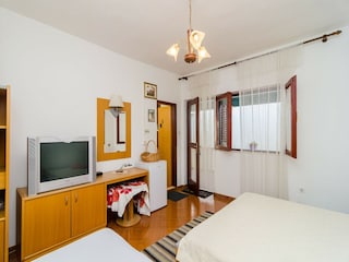 Apartment Molunat  10