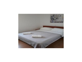 Apartment Nin Ausstattung 6