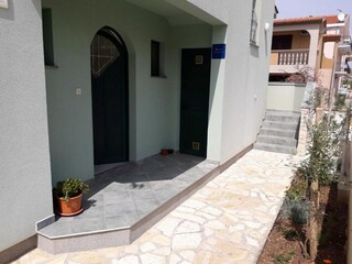 Apartment Nin Außenaufnahme 2