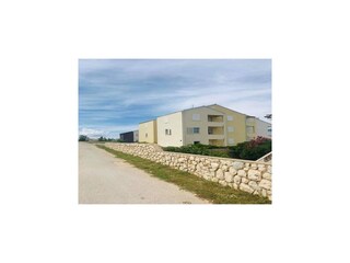 Apartment Pag (Stadt) Außenaufnahme 8