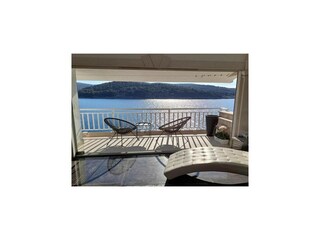 Appartement Povlja Buitenaudio-opname 2