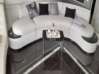 Apartment Povlja Ausstattung 10