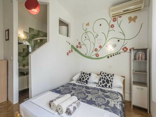 Apartment Jesenice bei Dugi Rat Ausstattung 9