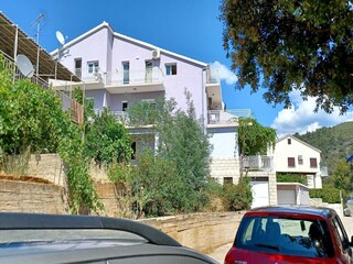 Appartement Brna Buitenaudio-opname 5
