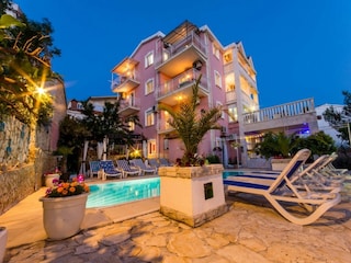 Appartement Okrug Gornji Buitenaudio-opname 6