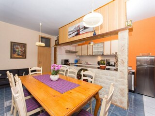 Apartment Okrug Gornji Ausstattung 17