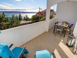 Apartment Karlobag Außenaufnahme 3