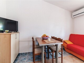 Apartment Povljana Ausstattung 4