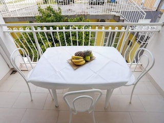 Apartment Baška Voda Außenaufnahme 3