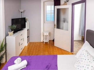 Apartment Zastražišće Features 6