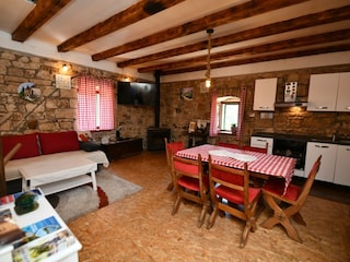 Apartment Rumin Features 17