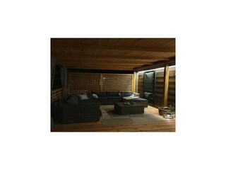 Trailer Pomer  32