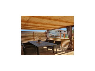 Trailer Pomer  33