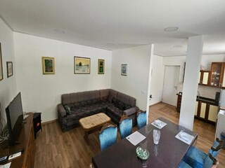 Apartment Gračac Ausstattung 6