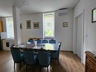 Apartment Gračac Ausstattung 12