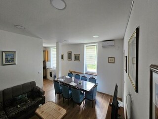 Appartement Gračac Kenmerken 13