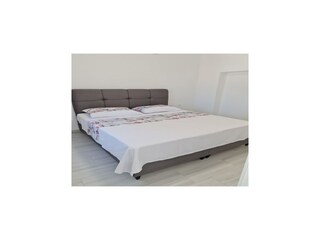 Apartment Sutivan Features 12