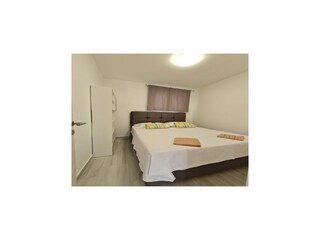 Apartment Sutivan Ausstattung 13