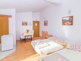 Appartamento Jesenice bei Dugi Rat Caratteristiche 3