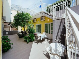 Appartement Baška Voda Buitenaudio-opname 3